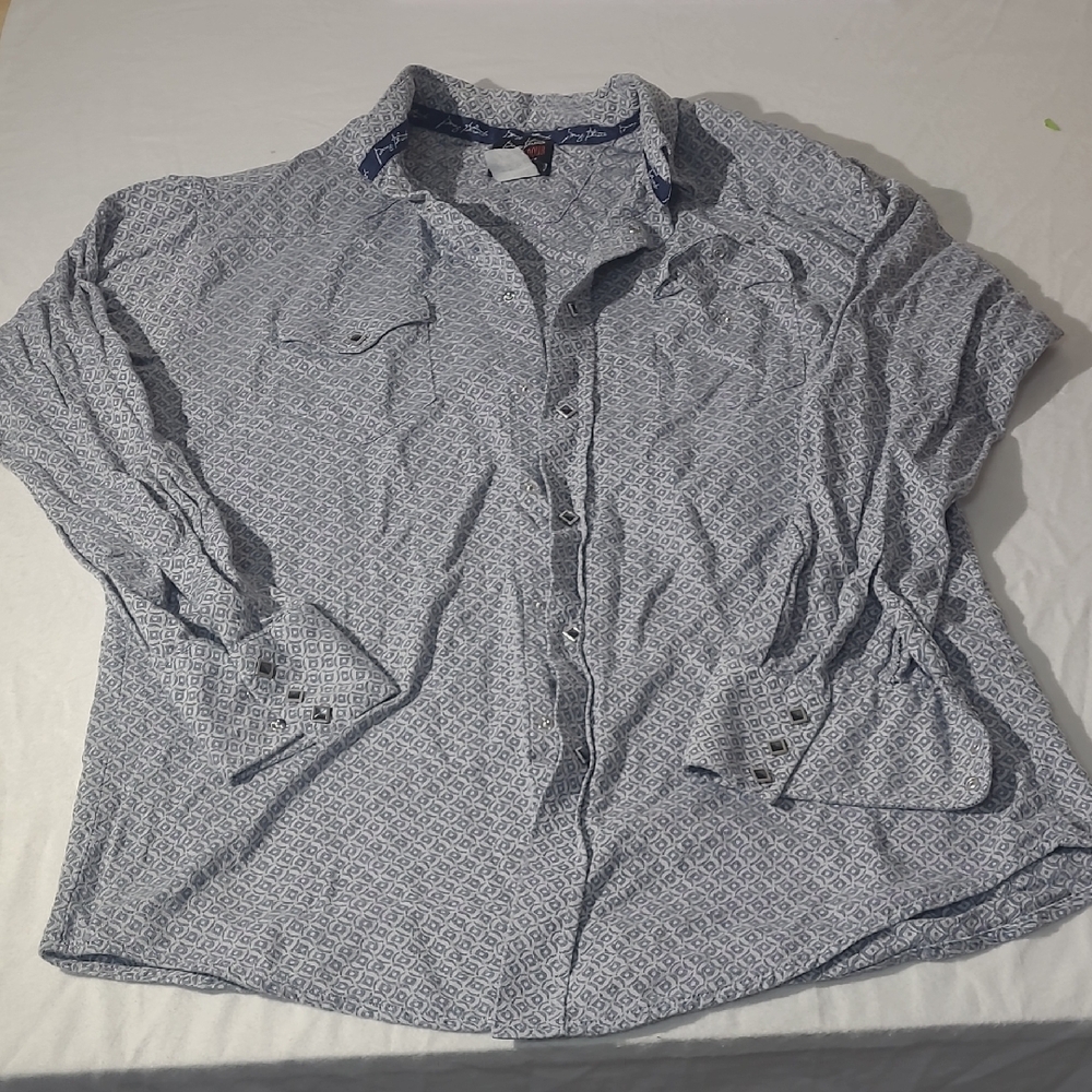 Wrangler Men's Light Blue Geometric Button Down Shirt, George Strait Pearl Snap.